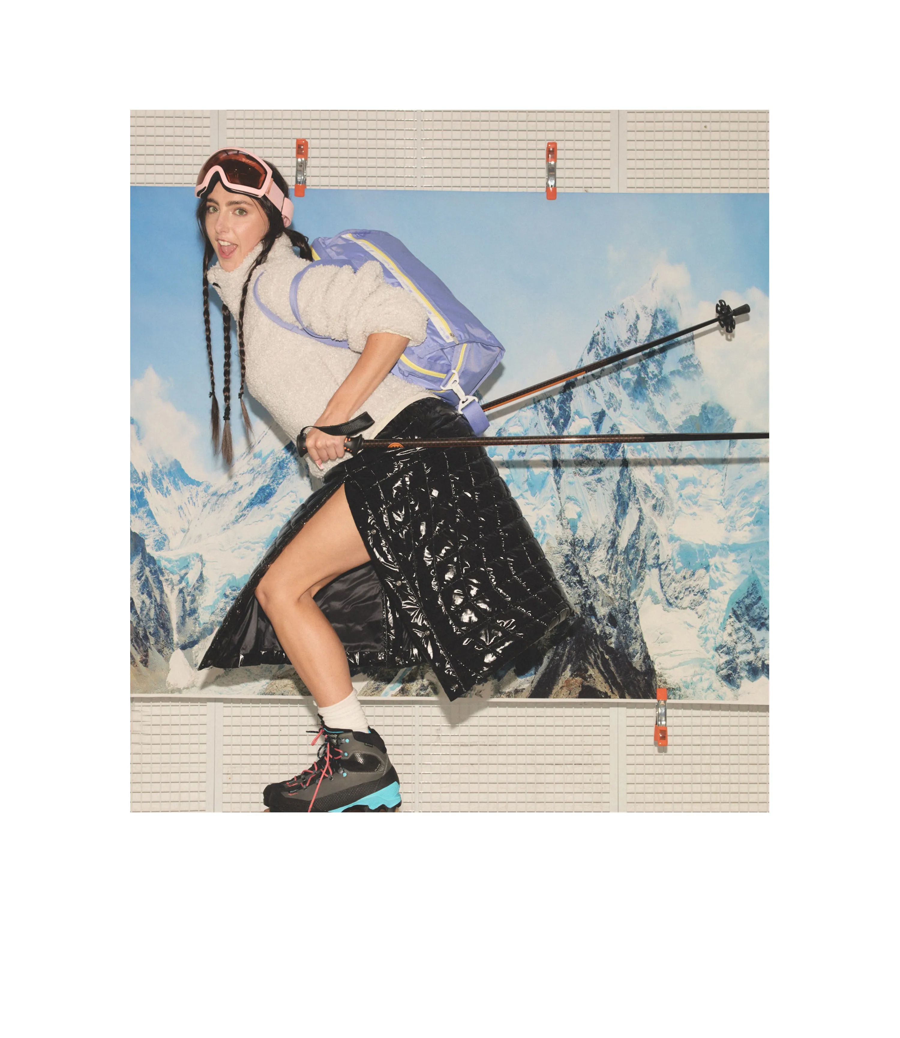 Deluxe Medium Weekender sold by Lesportsac product image thumbnail 2