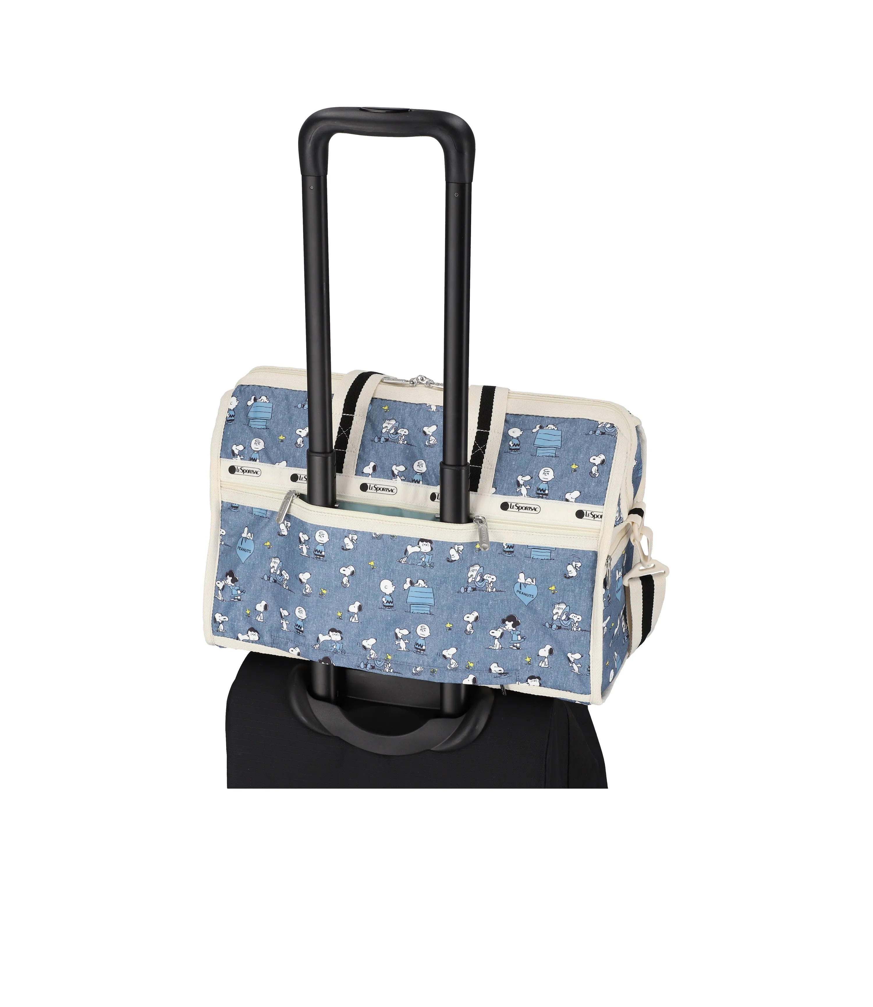 Deluxe Medium Weekender sold by Lesportsac product image thumbnail 5