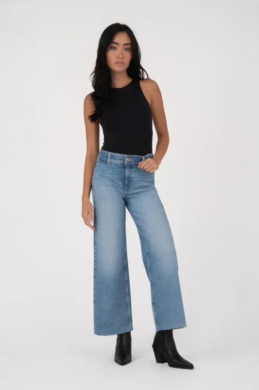 Lizzie Midrise Wide Leg sold by Level 99