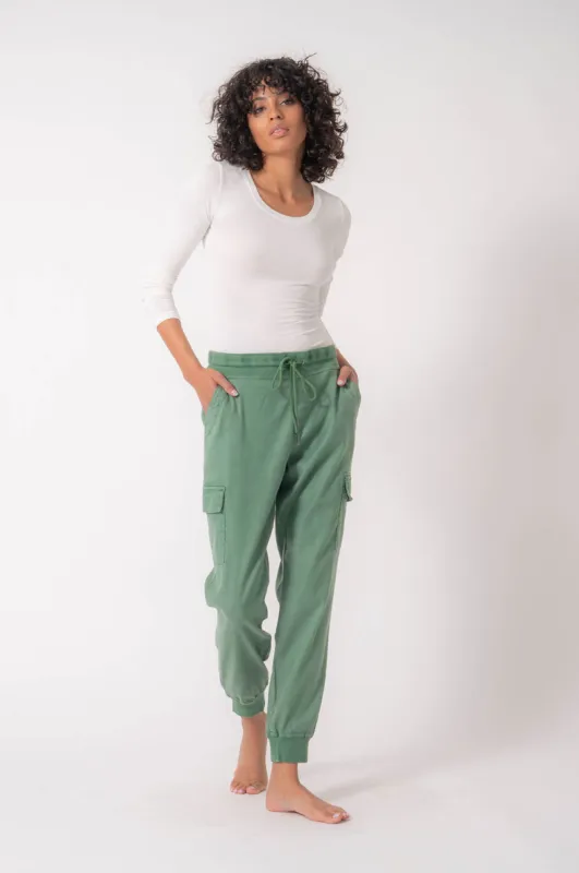 Errand Run Cargo Jogger sold by Level 99