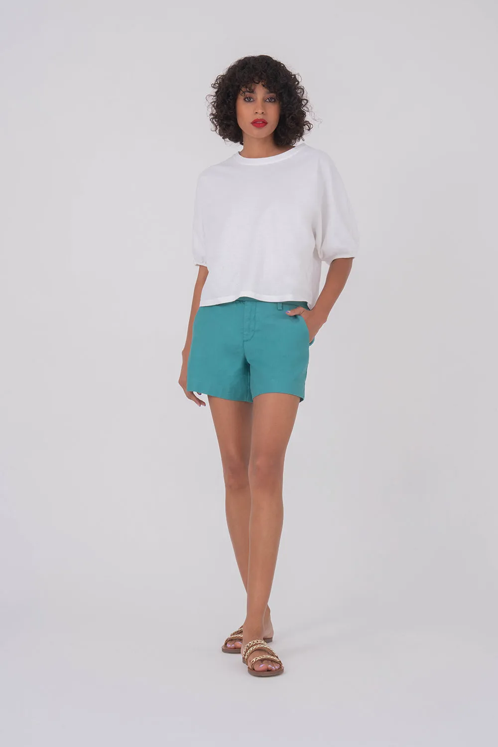 Cassandra Short sold by Level 99