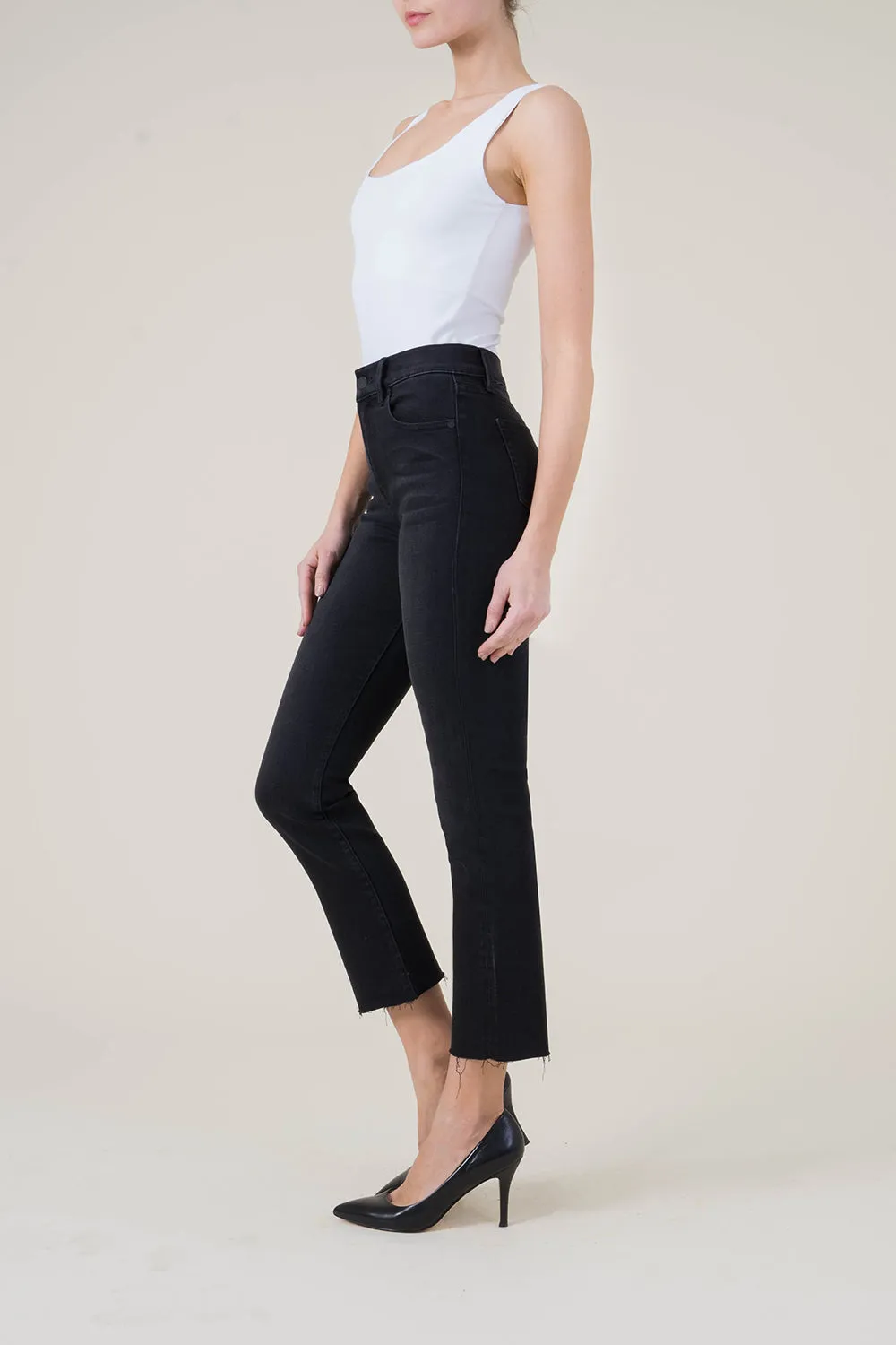 Classic 5pkt High Rise Straight Crop sold by Level 99 product image thumbnail 4