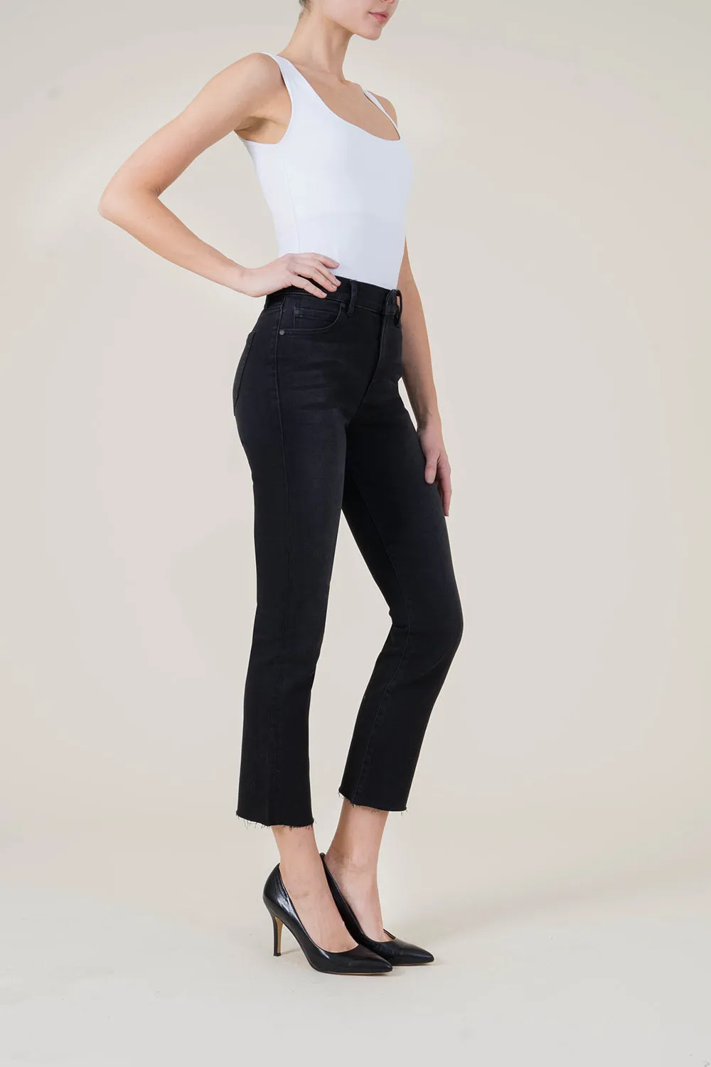 Classic 5pkt High Rise Straight Crop sold by Level 99 product image thumbnail 2