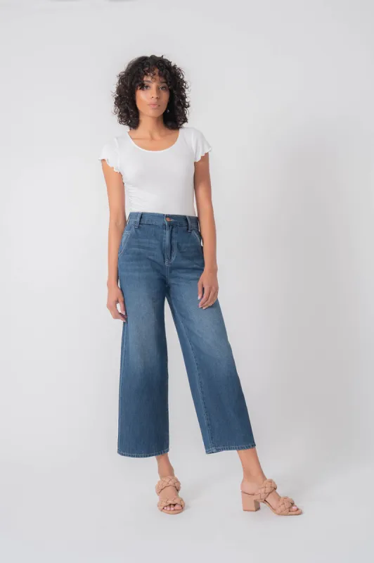 Bella Straight Crop sold by Level 99