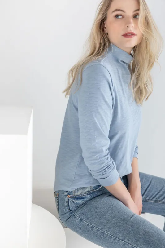 Shirttail Hem Funnel Neck made by Lilla P