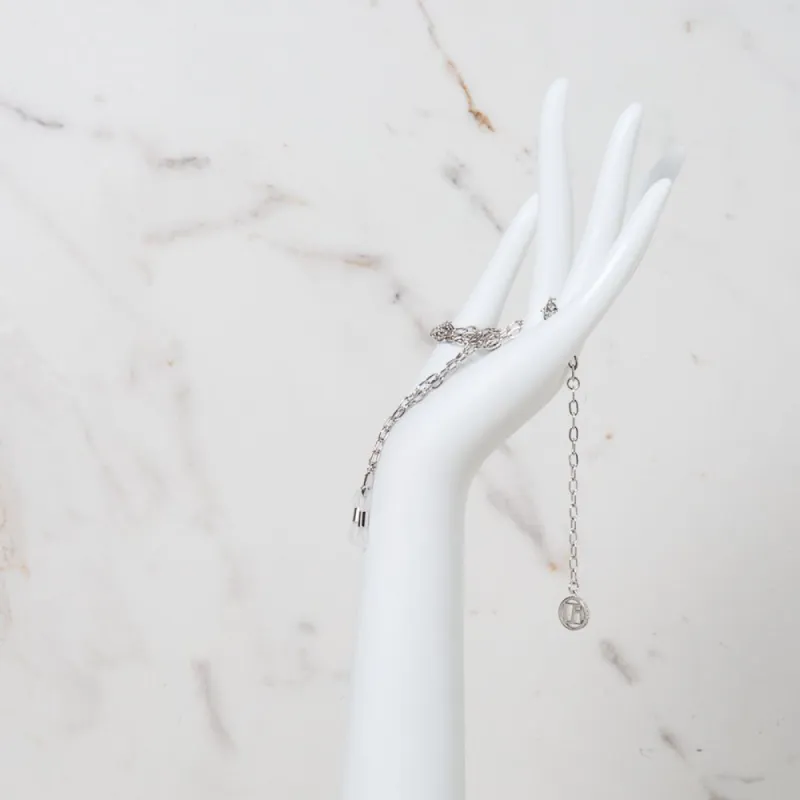 Linda Farrow 1 C3 Fine Chain sold by Linda Farrow