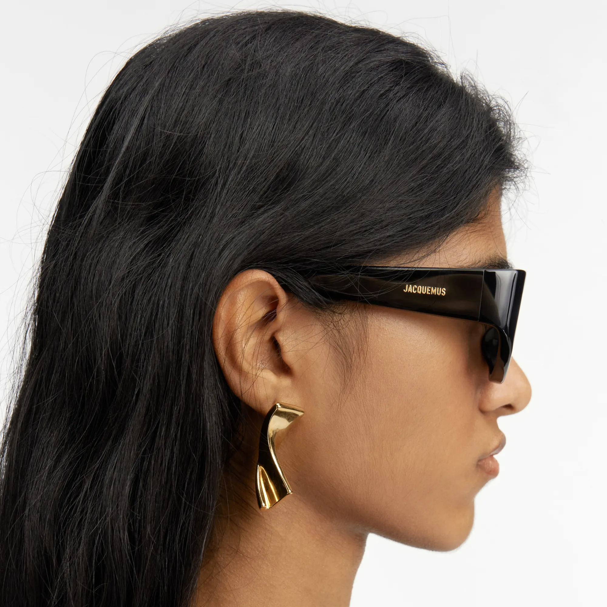 Gala Cat Eye Sunglasses in Black by Jacquemus sold by Linda Farrow product image thumbnail 3