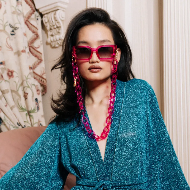 Fuchsia Oval Link Chain sold by Linda Farrow