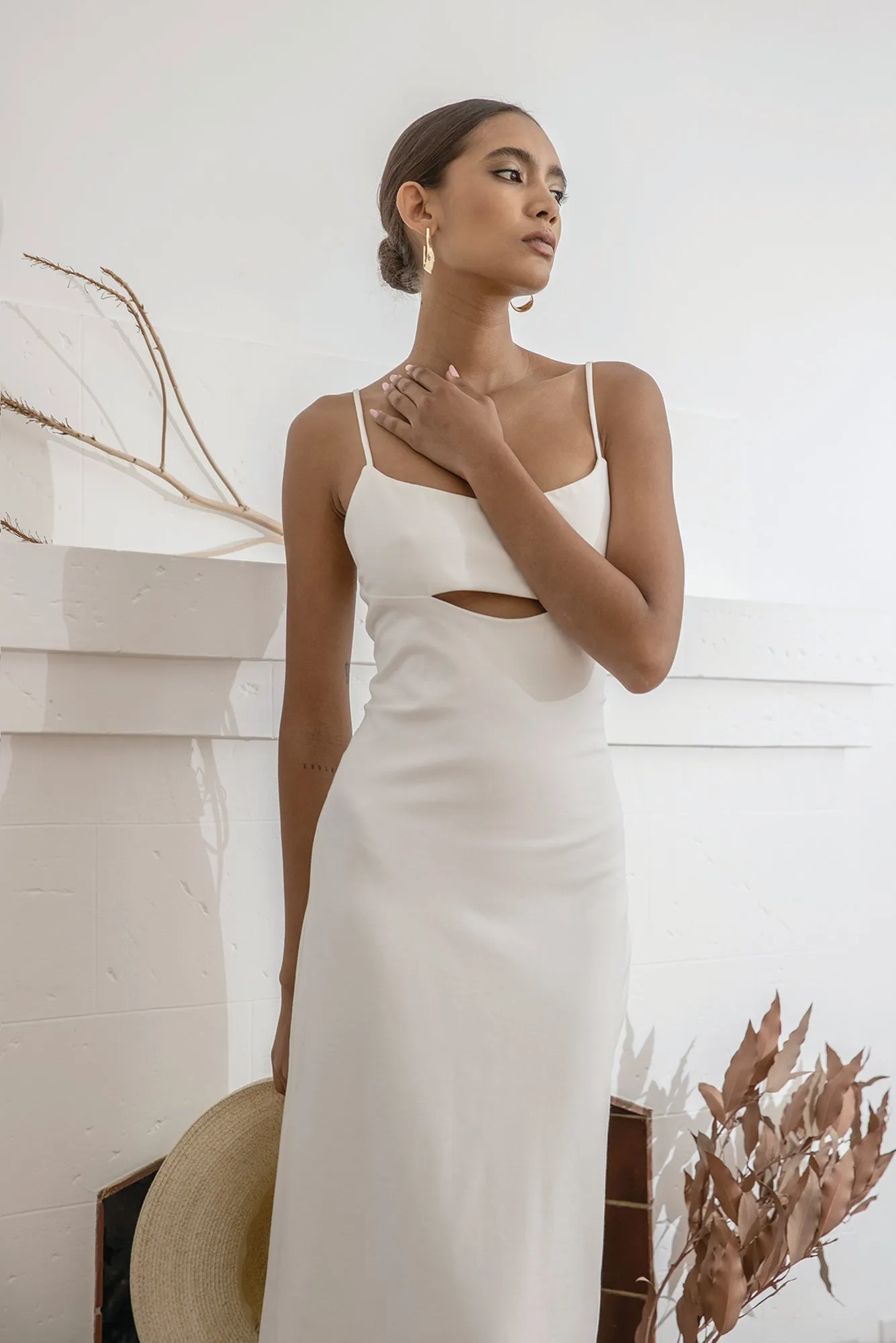 FLOR CUT OUT MIDI DRESS sold by Line & Dot product image thumbnail 2