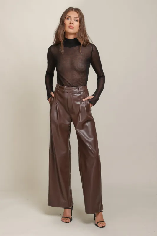 JENI TOP sold by Line & Dot