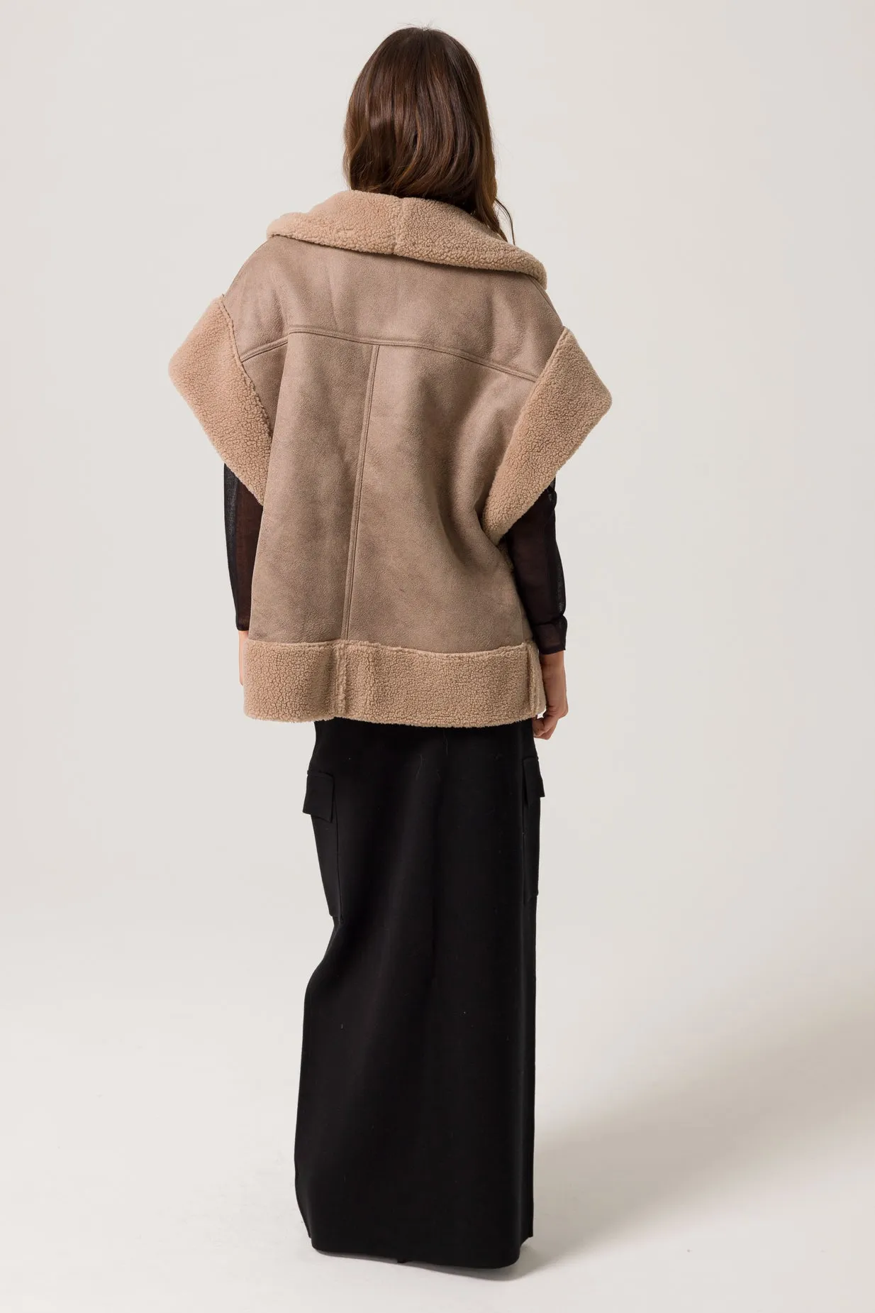 ACE FAUX SHEARLING VEST - MUSHROOM sold by Line & Dot product image thumbnail 5