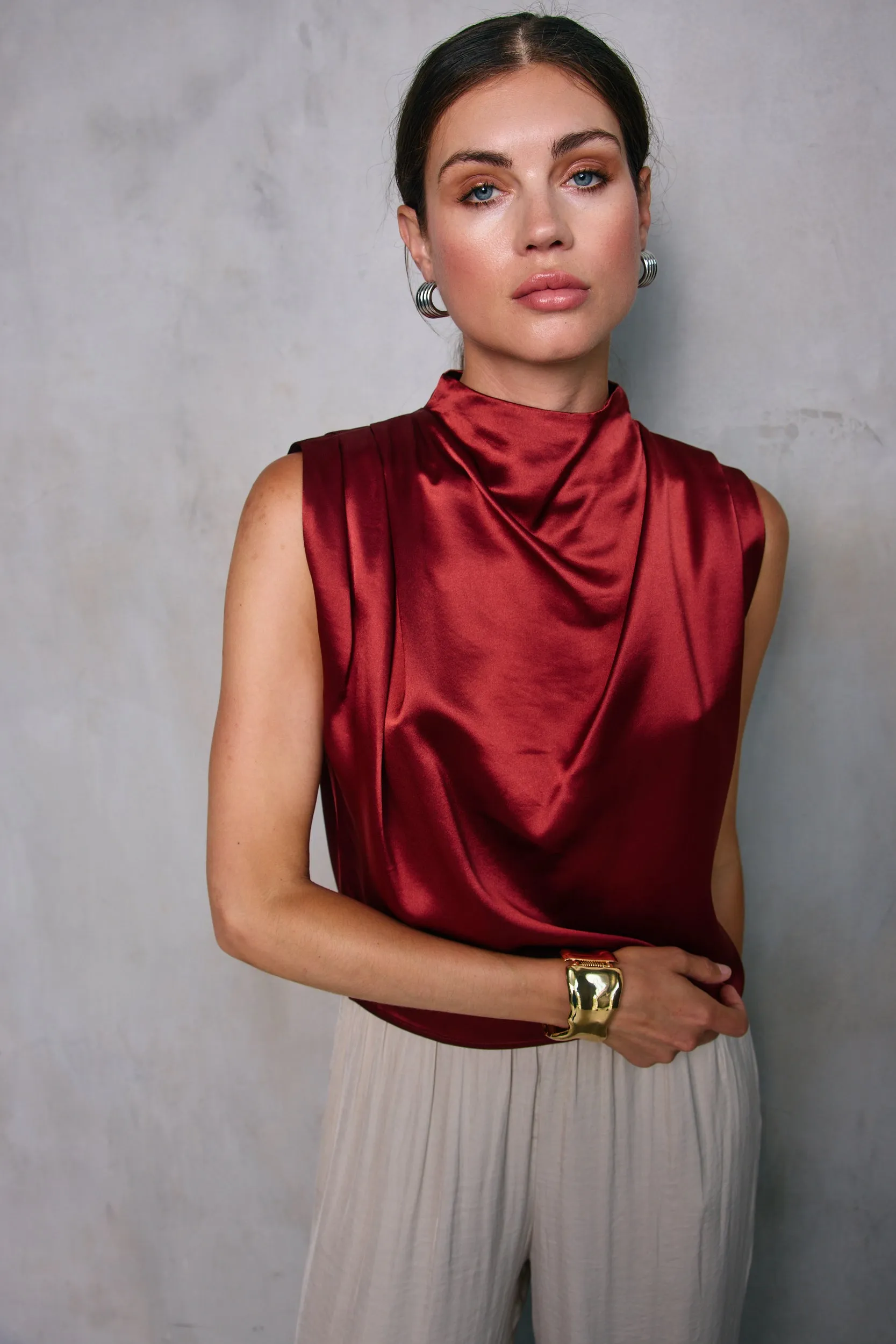 PARVEN TOP sold by Line & Dot