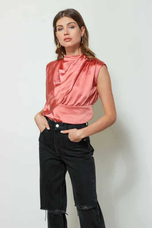 ESTE TOP sold by Line & Dot