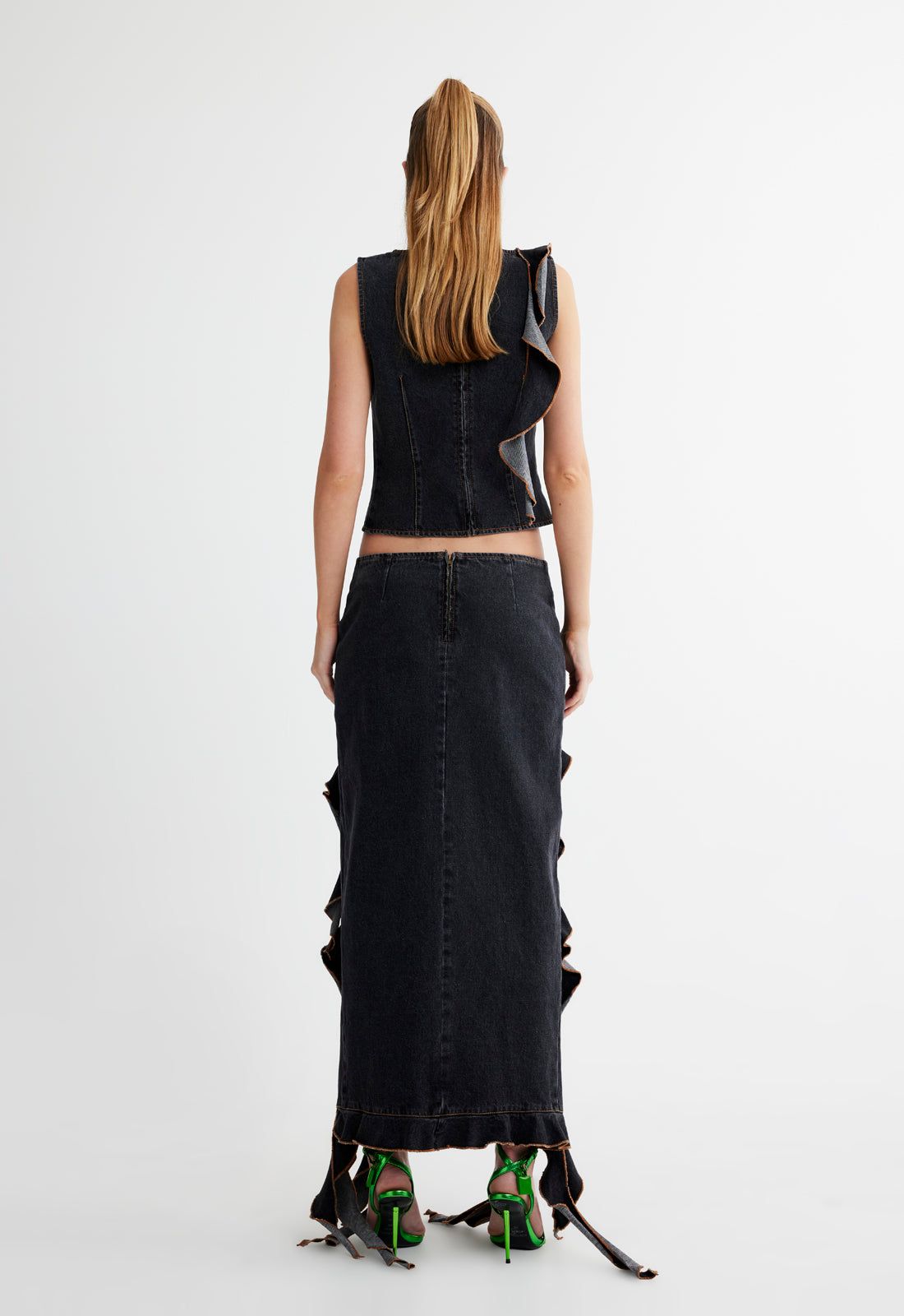 RENDEZVOUS SKIRT - CHARCOAL sold by Lioness product image thumbnail 5