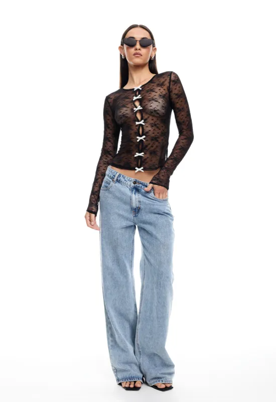 TOP MODEL JEAN - WASHED BLUE sold by Lioness