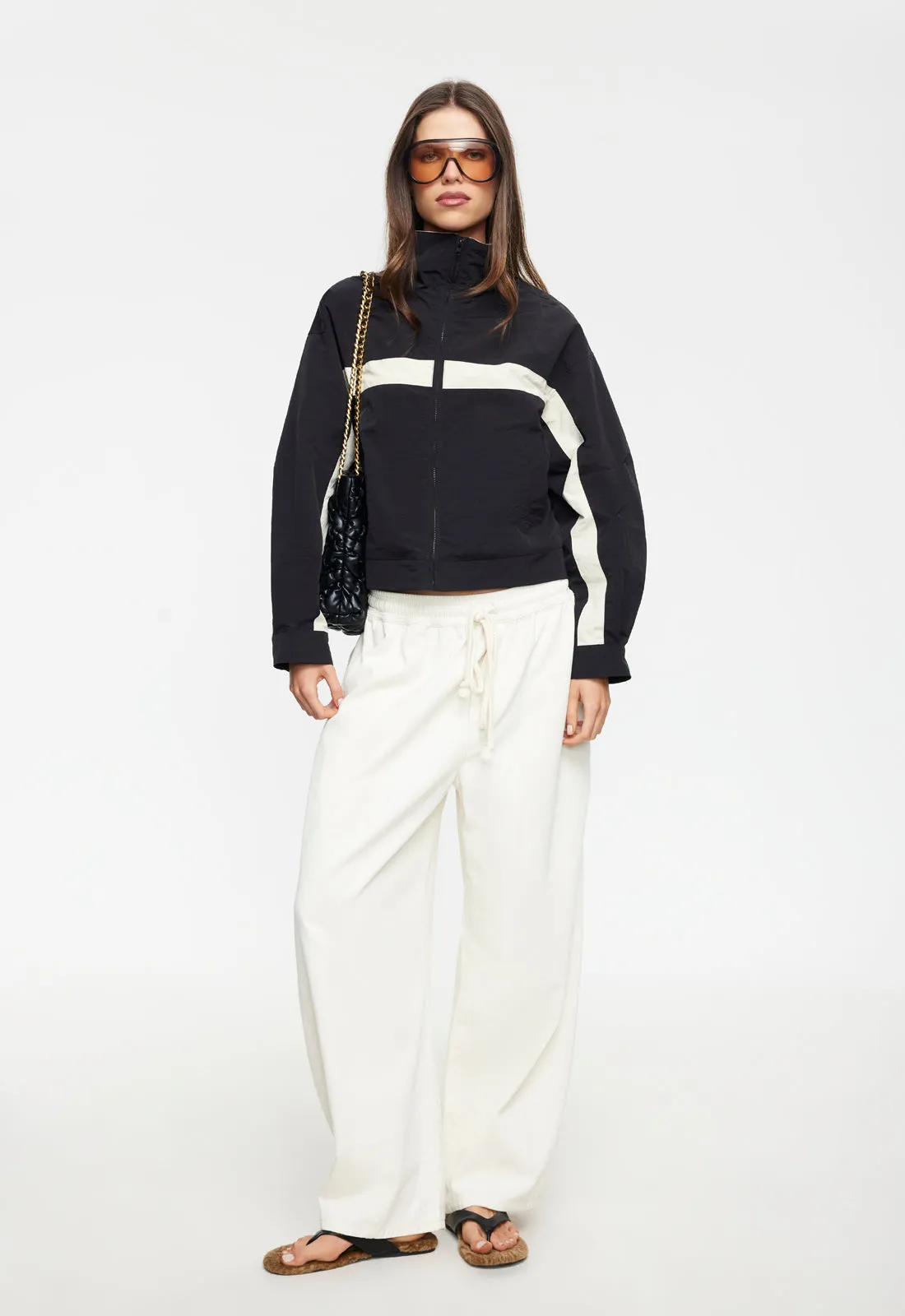 ESSENTIAL WINDBREAKER - NOIR sold by Lioness product image thumbnail 3