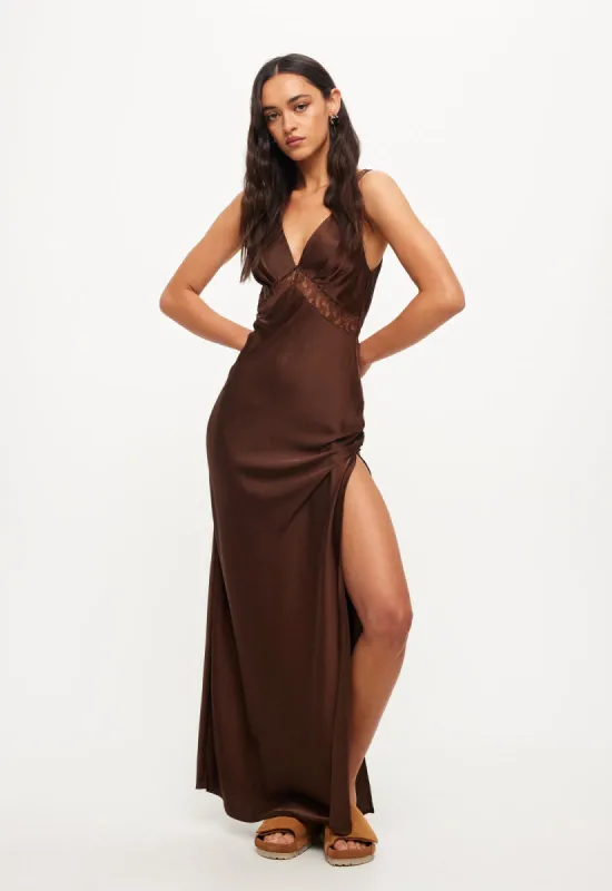 DAKOTA MAXI - CHOCOLATE sold by Lioness