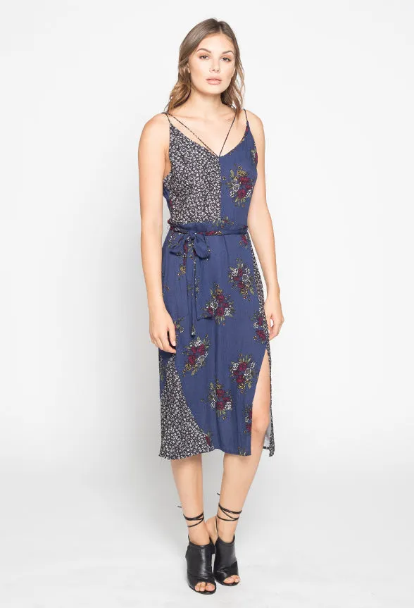 SEE ME | NAVY sold by Lira