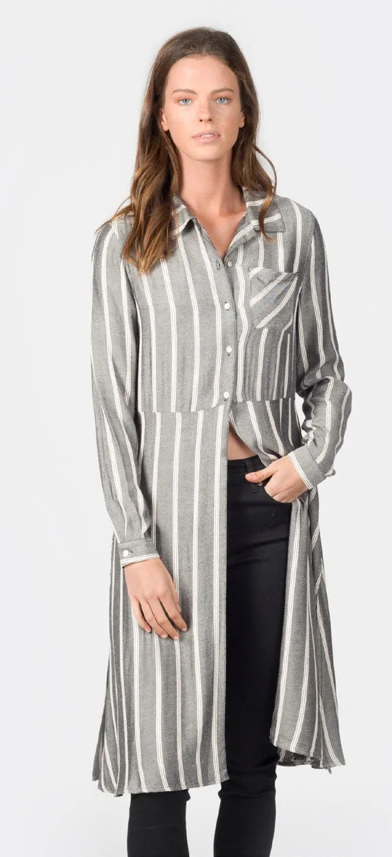 AVERY | BLACK sold by Lira