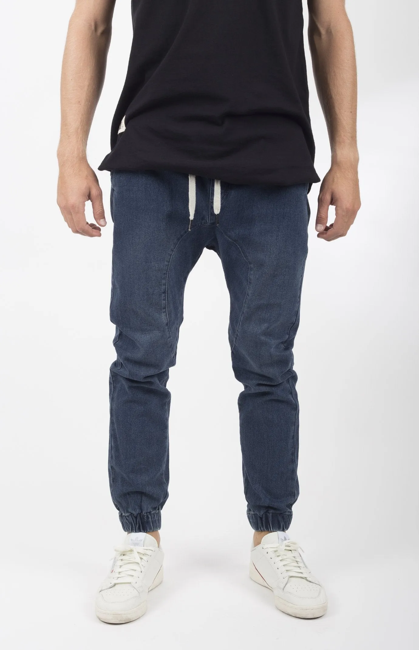 Vintage Denim Jogger 2.0 | Dark Blue sold by Lira