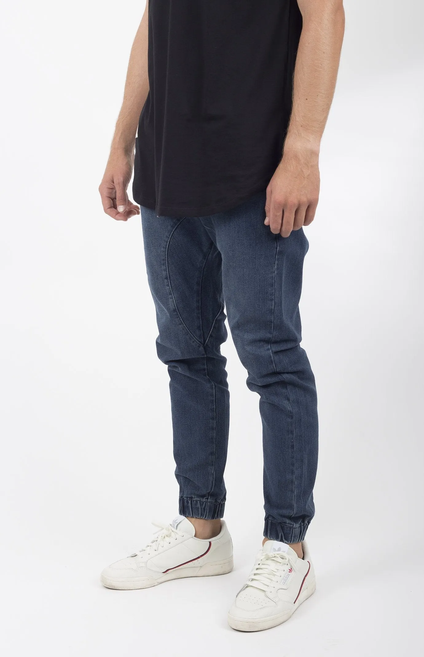 Vintage Denim Jogger 2.0 | Dark Blue sold by Lira product image thumbnail 2