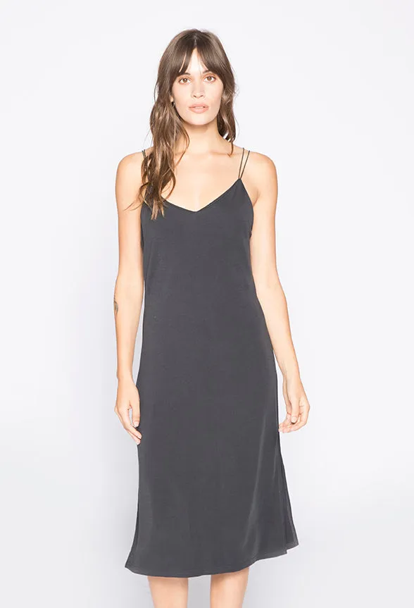 ALLEY | BLACK sold by Lira