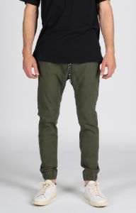 Weekend Jogger 2.0 | Olive sold by Lira