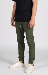 Weekend Jogger 2.0 | Olive sold by Lira
