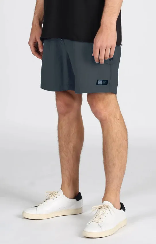 Union Cargo Short | Emerald sold by Lira product image thumbnail 2