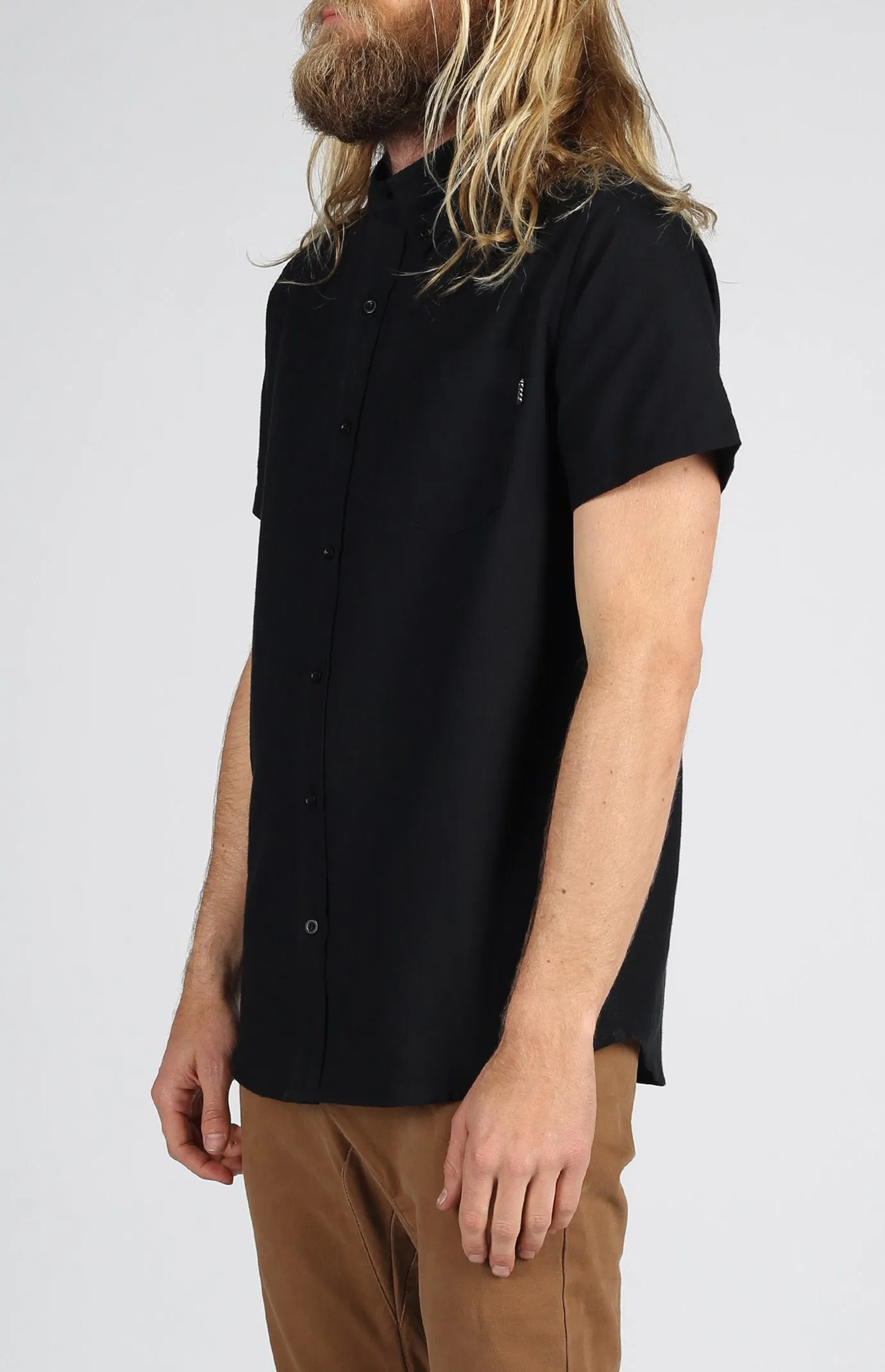 Shooty SS Woven | Black sold by Lira product image thumbnail 3