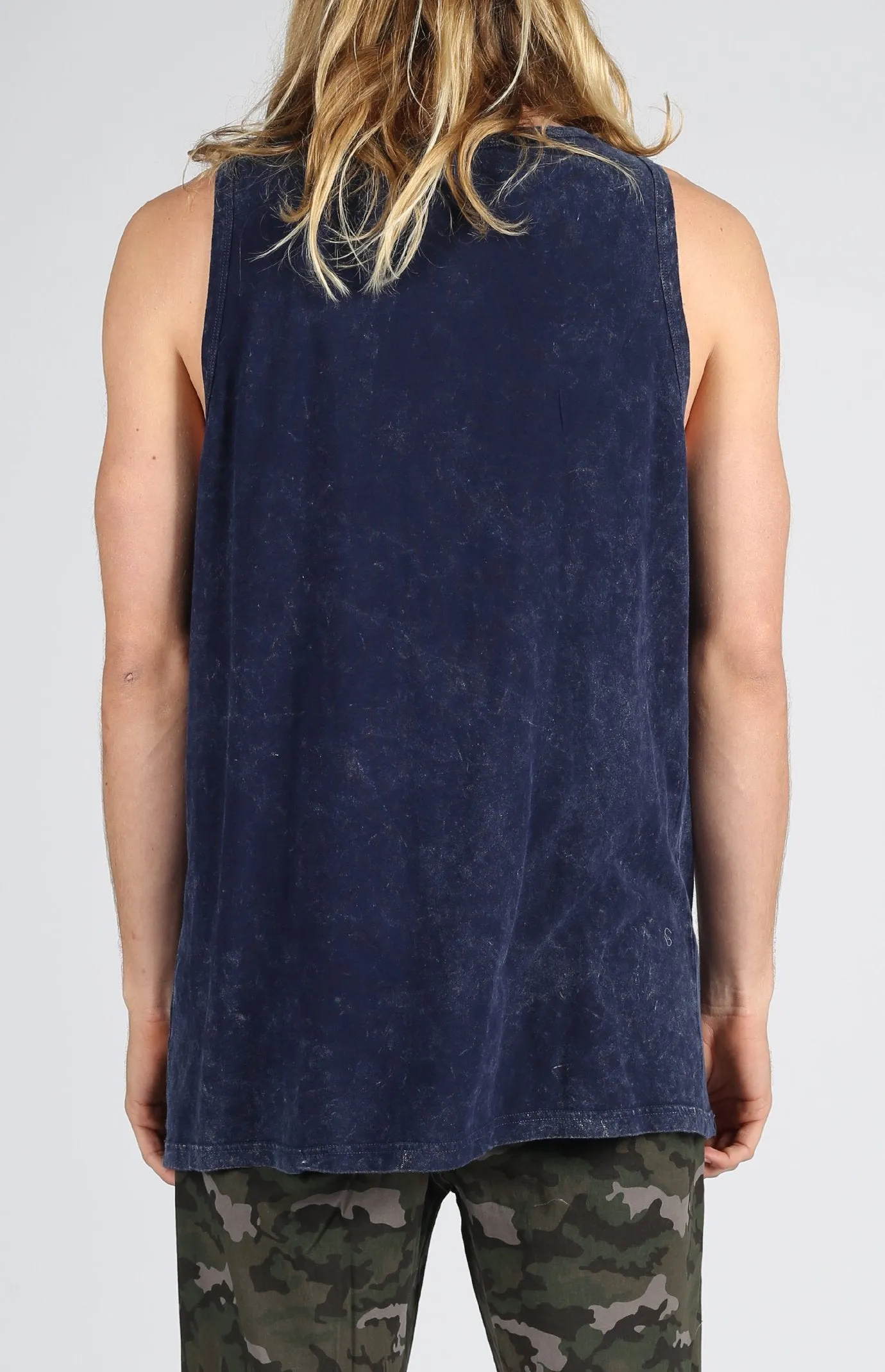 Pocket Tank Mineral Wash | Navy sold by Lira product image thumbnail 3