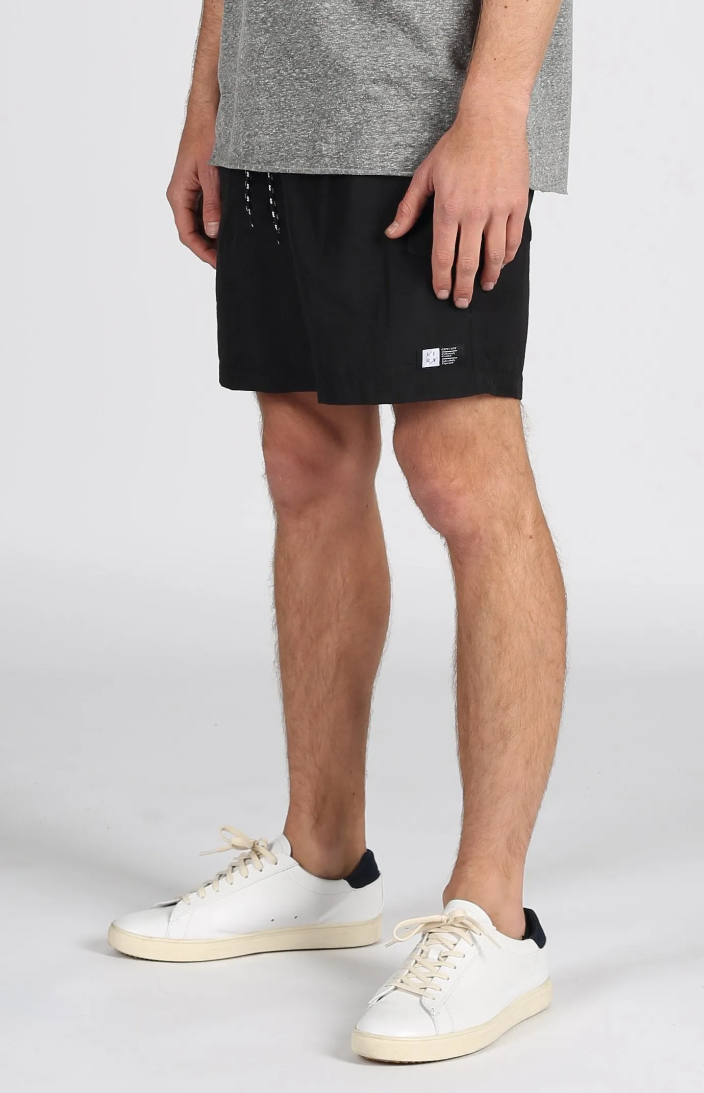 Union Cargo Short | Black sold by Lira product image thumbnail 3