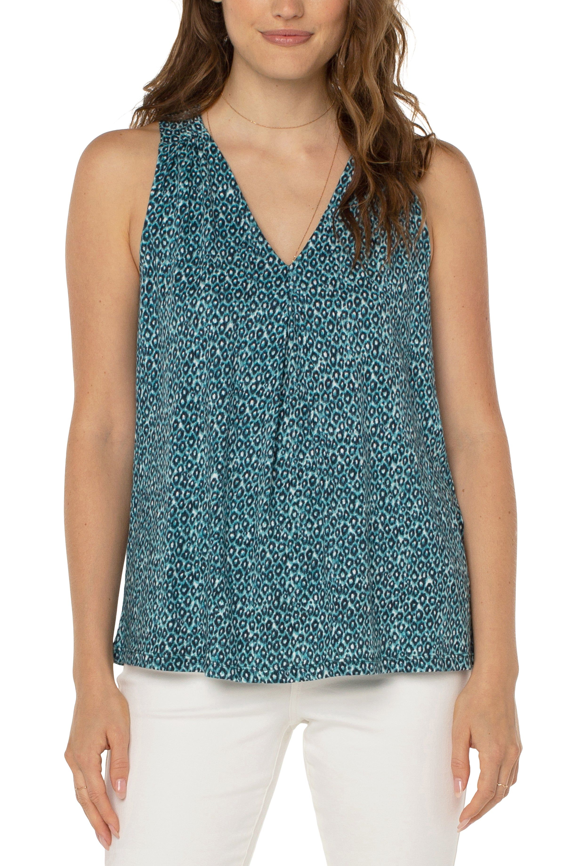 SLEEVELESS V-NECK KNIT TOP sold by Liverpool Jeans Company