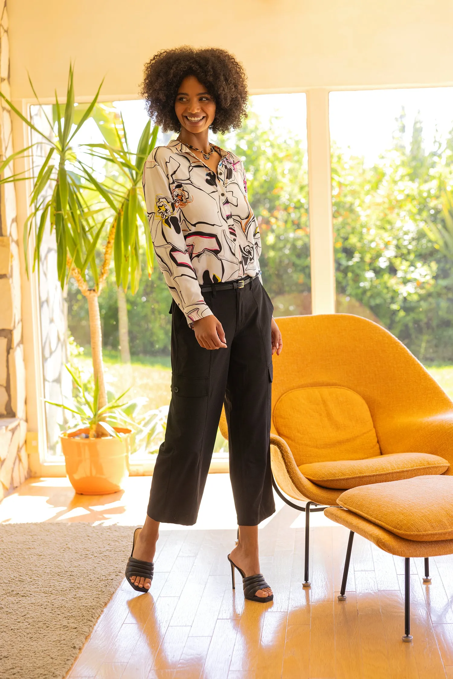 BUTTON UP WOVEN BLOUSE sold by Liverpool Jeans Company product image thumbnail 2