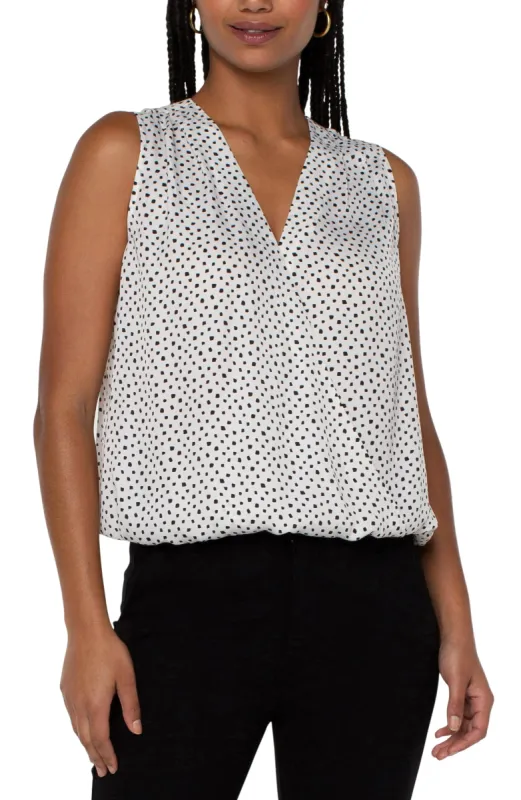 SLEEVELESS V-NECK BLOUSE made by Liverpool Jeans Company