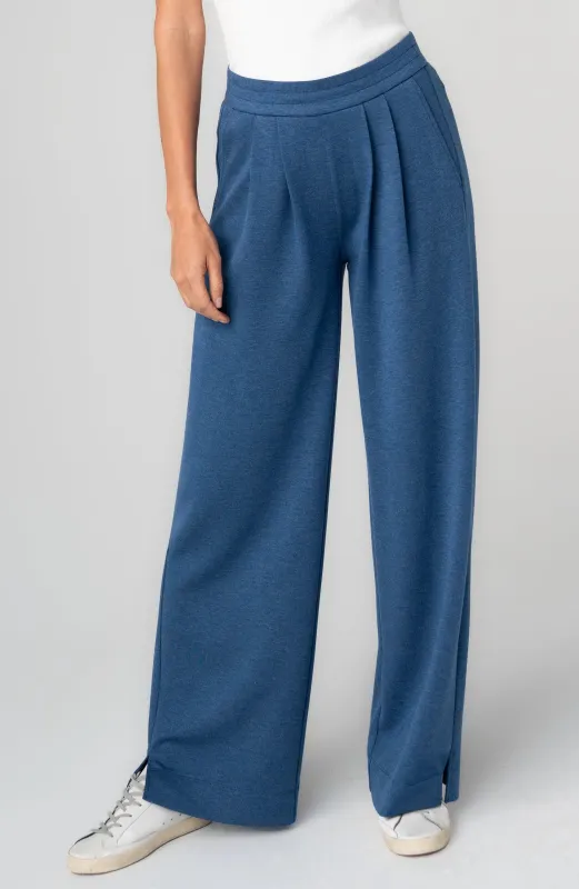 PULL-ON PLEATED WIDE LEG made by Liverpool Jeans Company