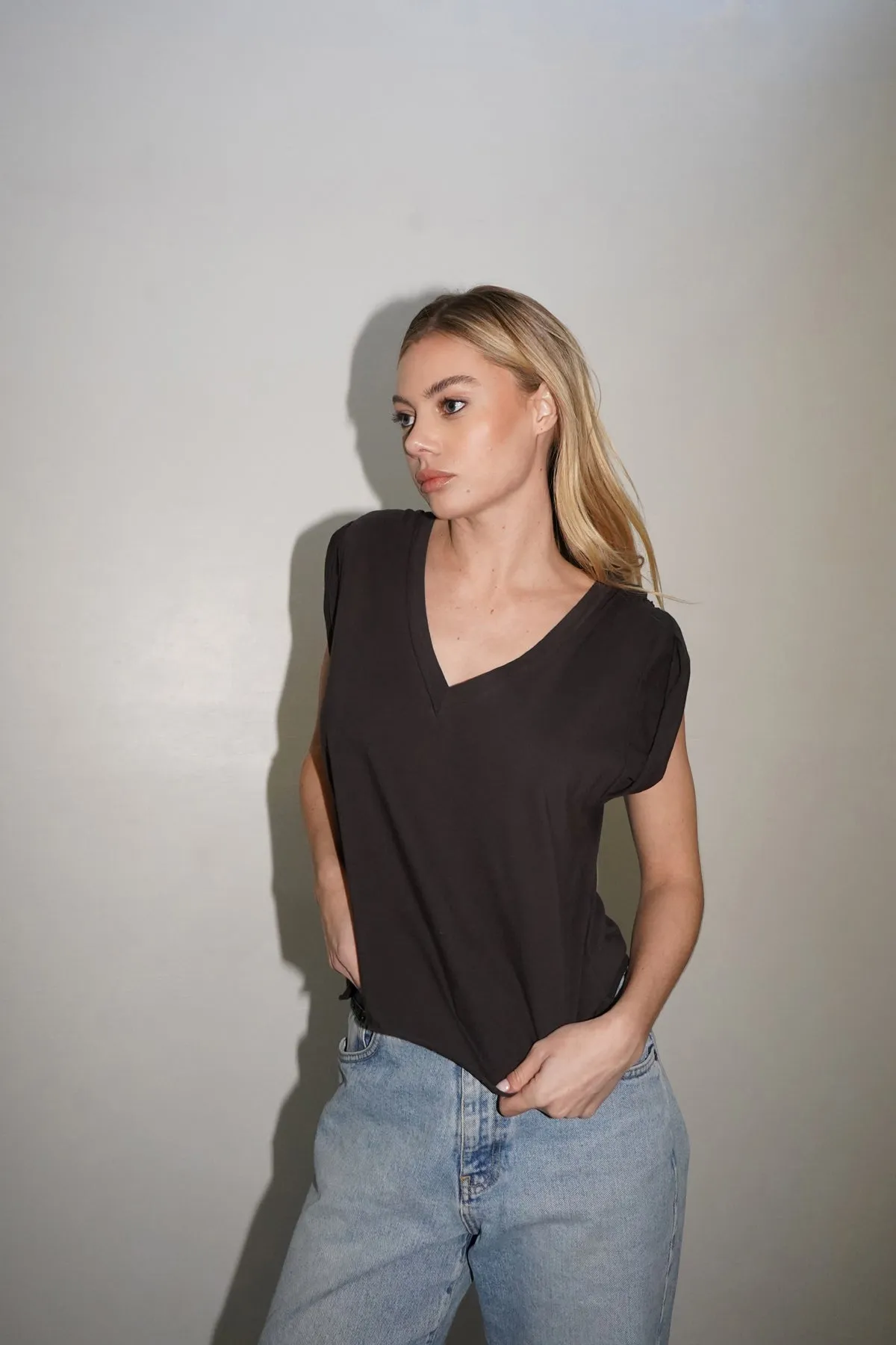 Lag Tank - Pirate Black sold by LNA