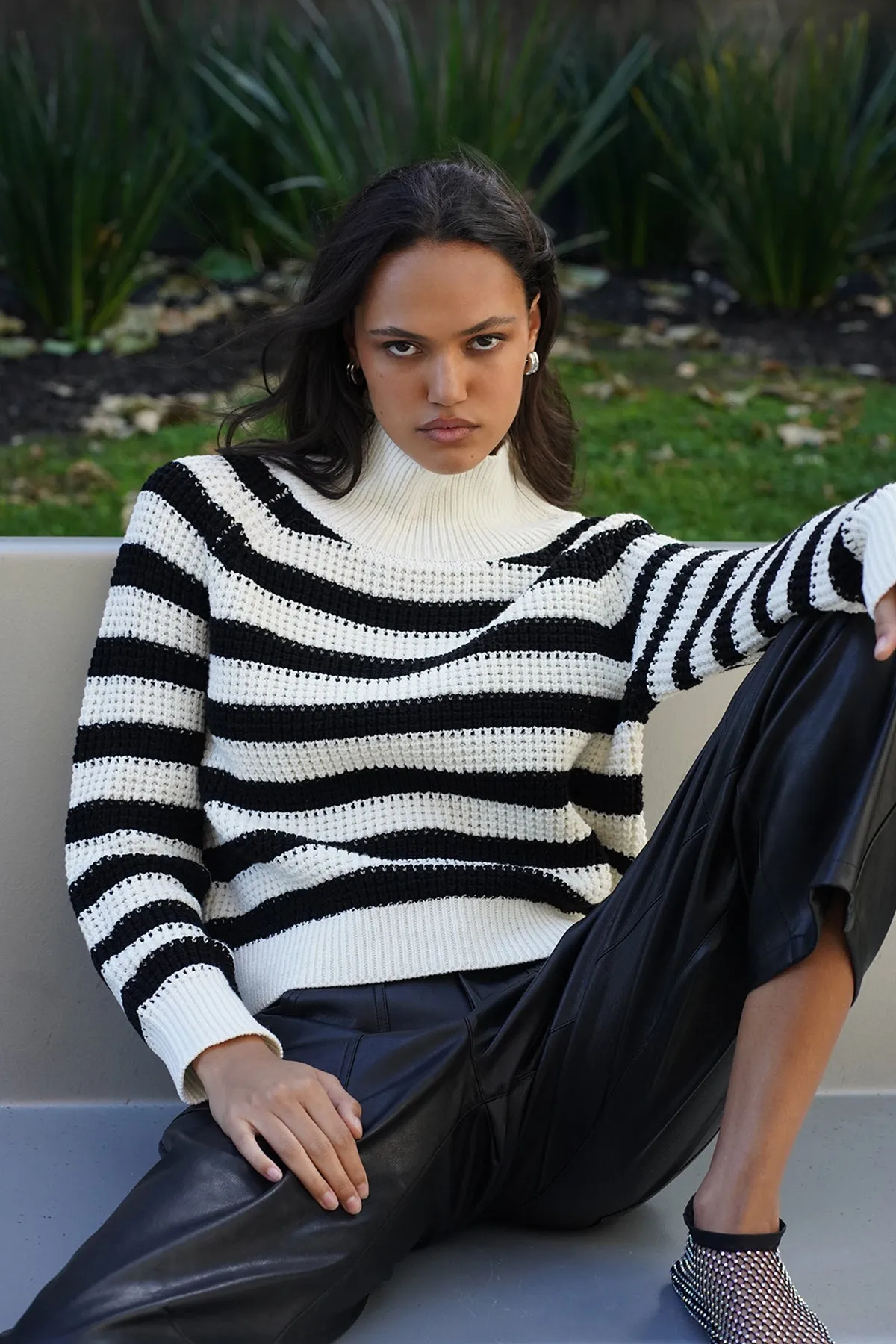 Oscar Stripe Sweater - Black Ivory Stripe sold by LNA product image thumbnail 3