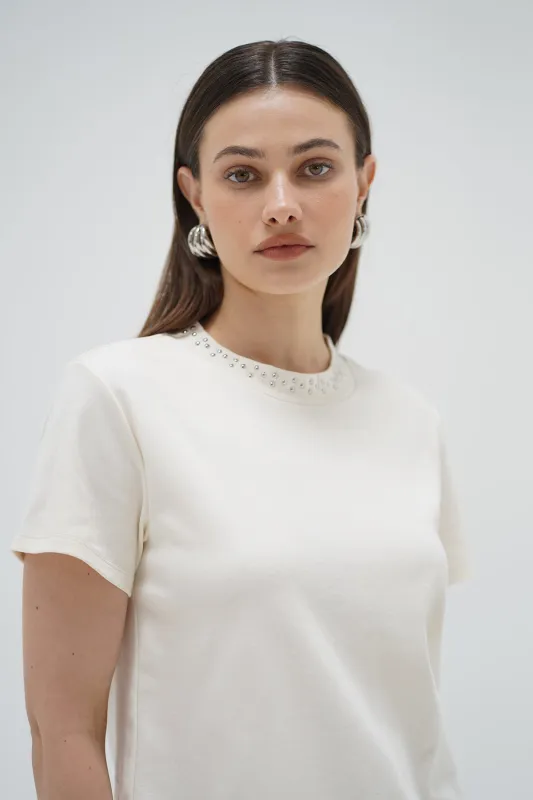 Paula Tee - Coconut Milk sold by LNA