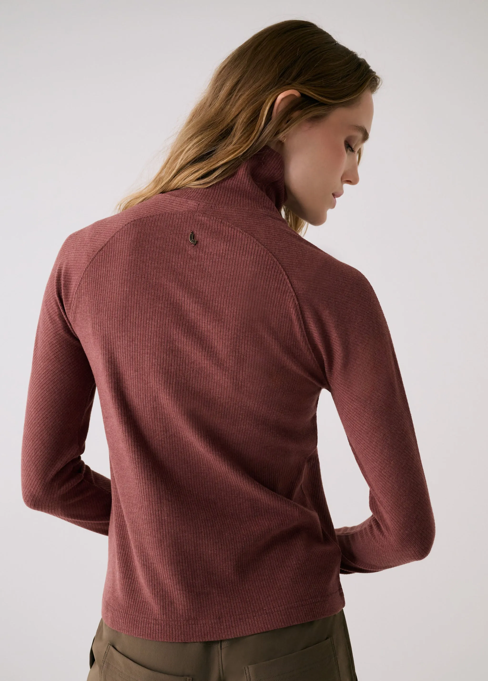 Traverse Turtleneck sold by Lole product image thumbnail 4