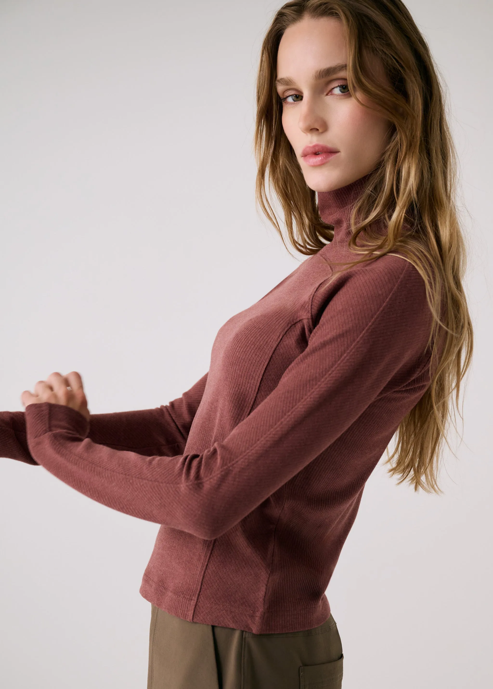 Traverse Turtleneck sold by Lole product image thumbnail 3