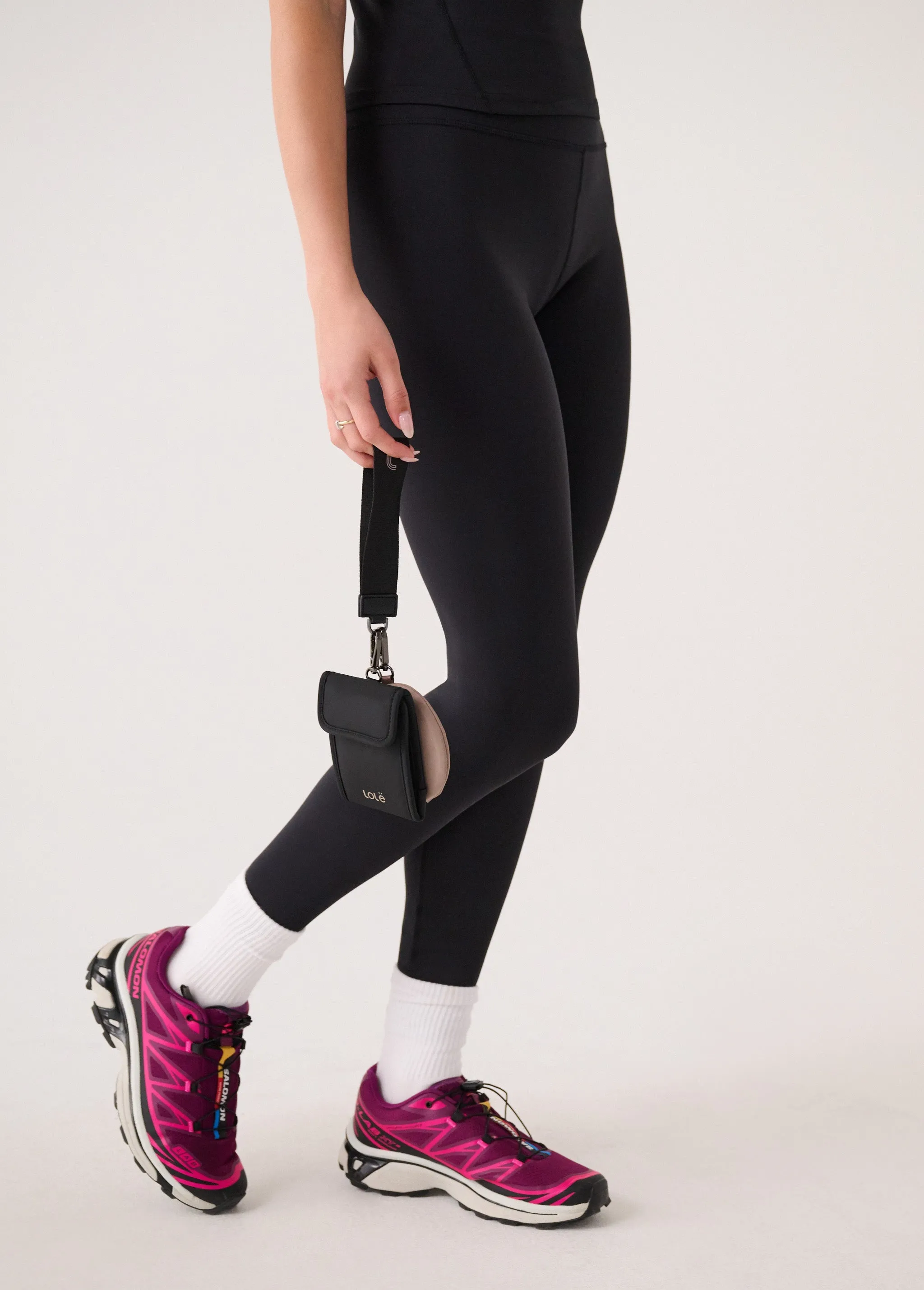 π Alesia Double Wristlet Wallet (100% off) sold by Lole product image thumbnail 4