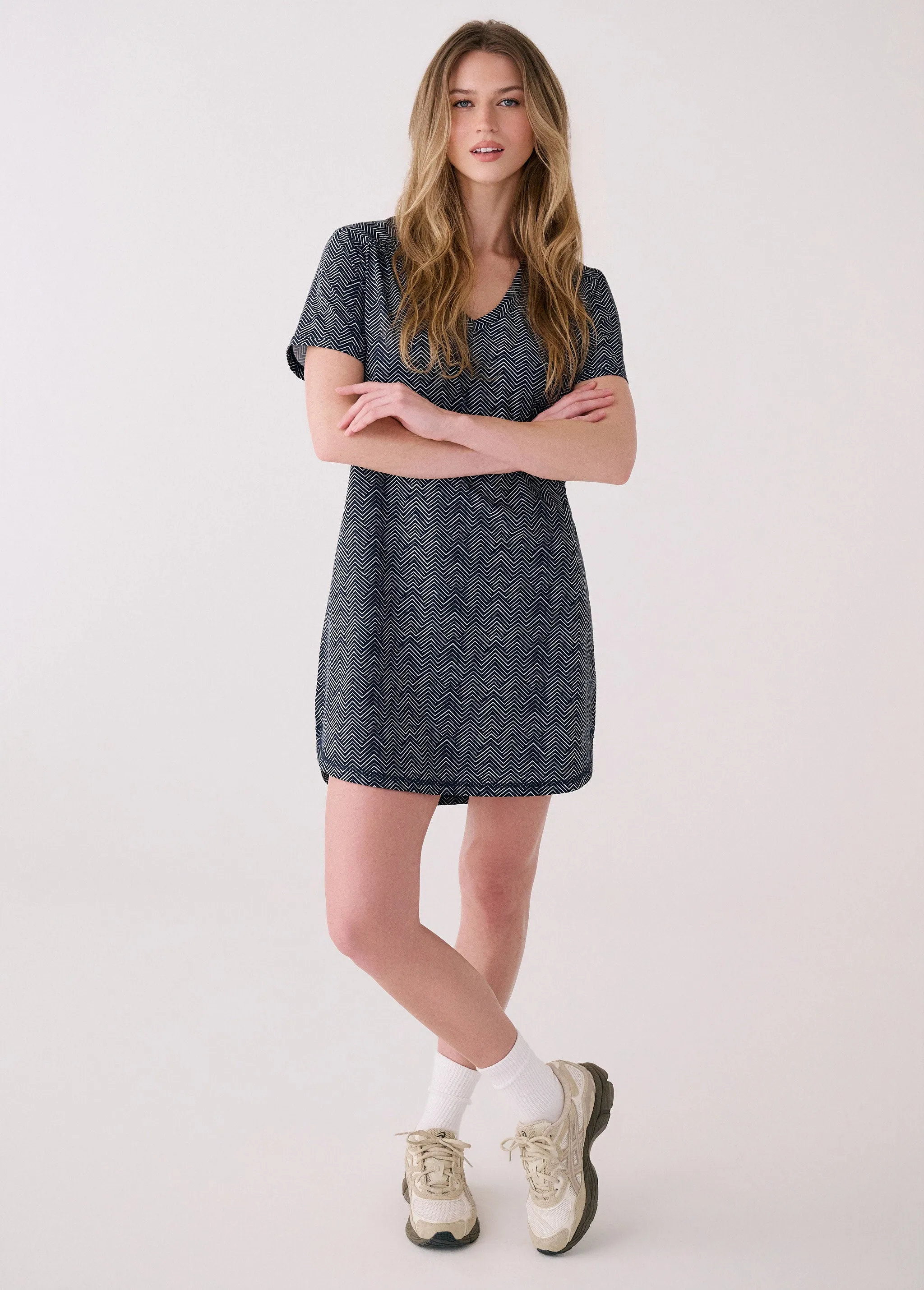 Olivie V Neck Dress sold by Lole product image thumbnail 5