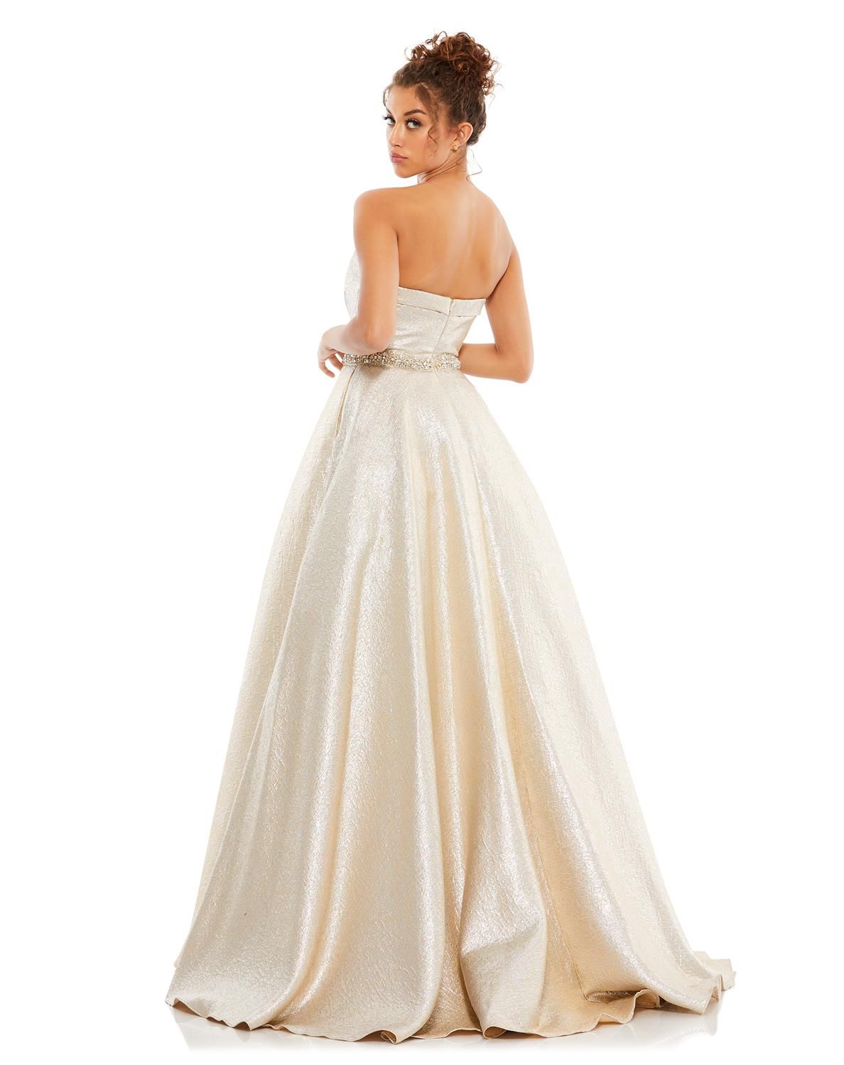 Sleeveless Sweetheart Ballgown sold by Lord & Taylor product image thumbnail 3