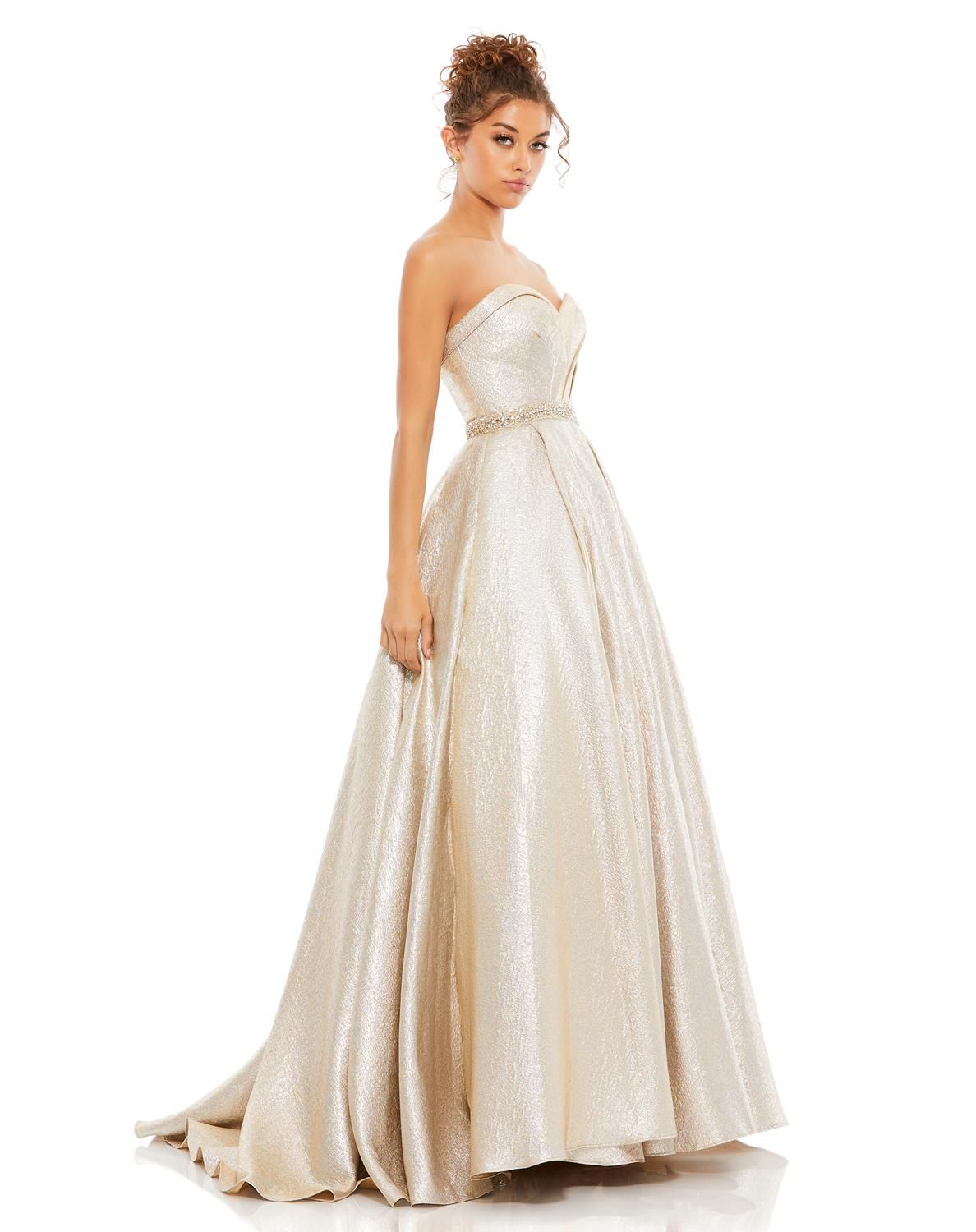 Sleeveless Sweetheart Ballgown sold by Lord & Taylor product image thumbnail 2