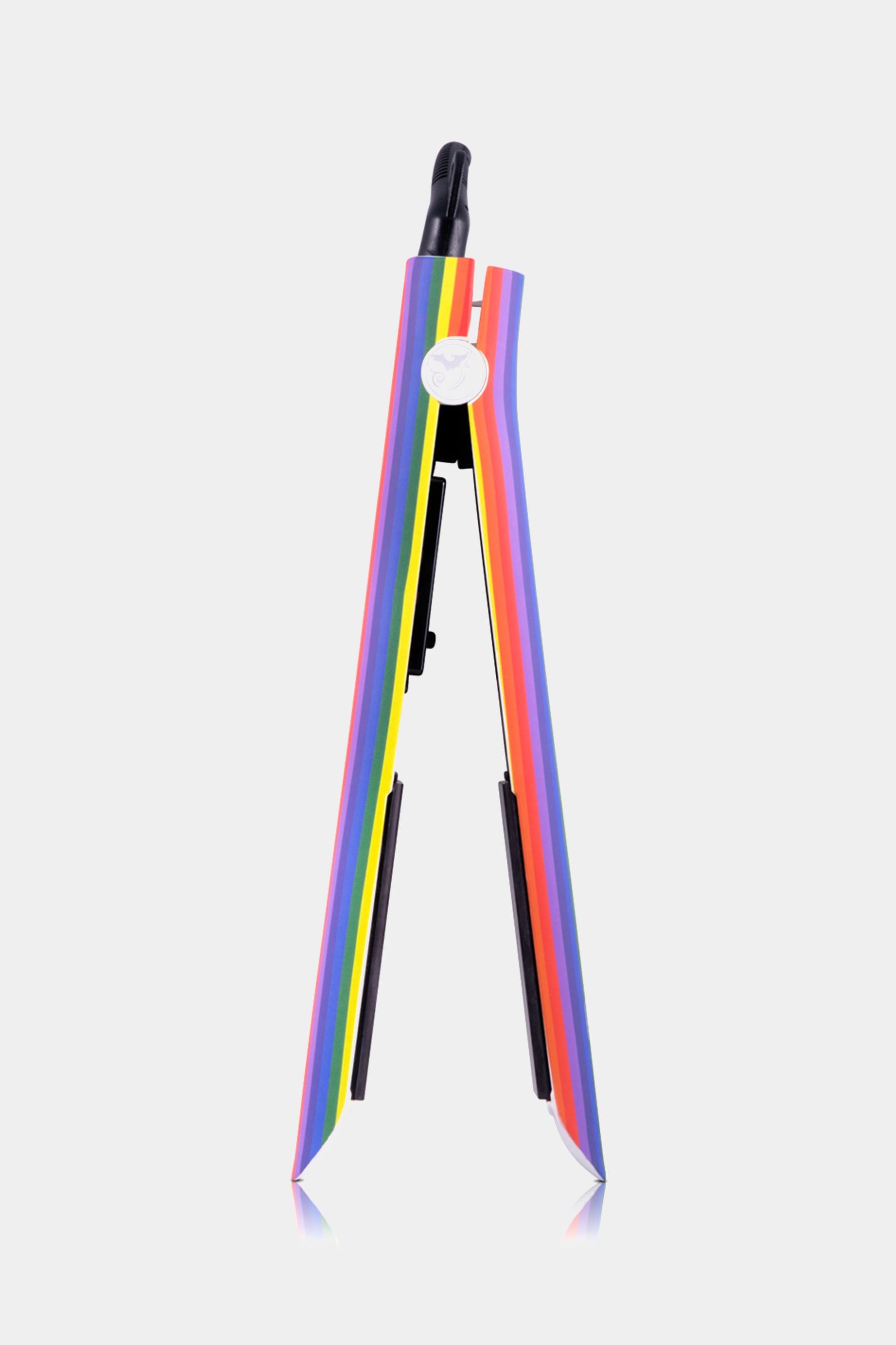 Ceramic Platinum Genius Heating Element Design Hair Straightener sold by Lord & Taylor product image thumbnail 5