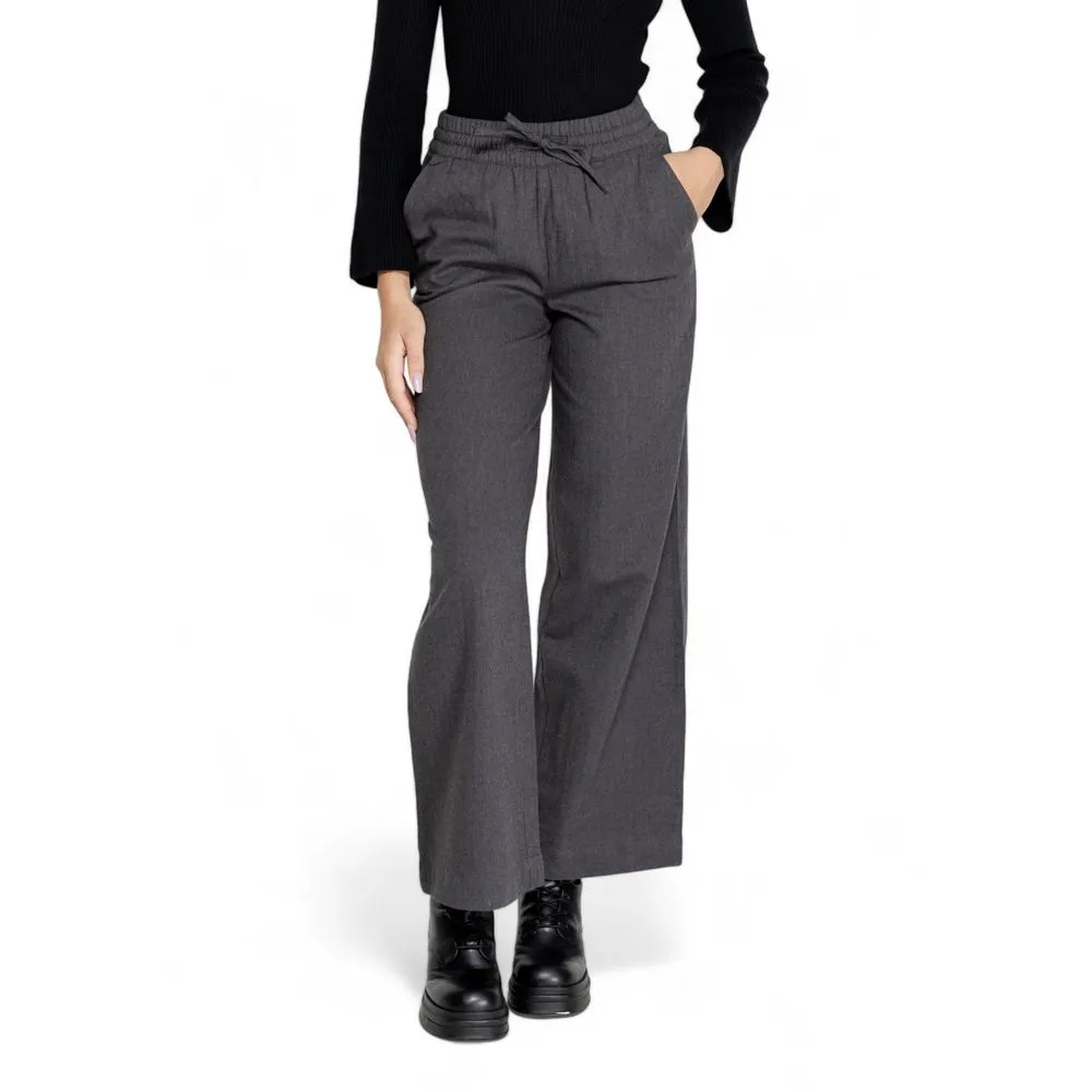 Gray Cotton Jeans & Pant sold by Lord & Taylor product image thumbnail 5