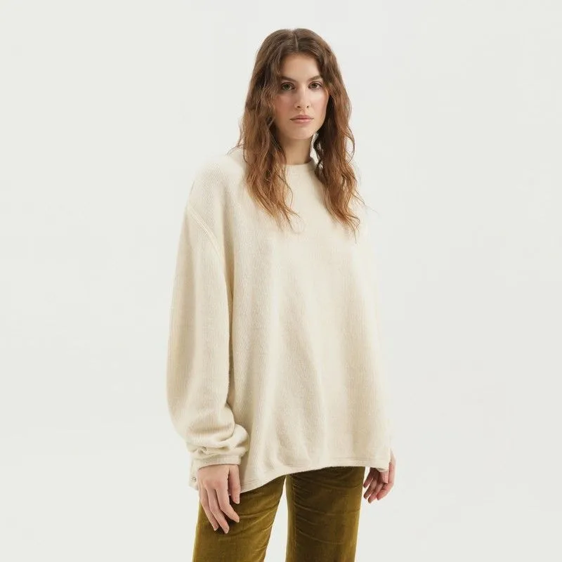 WHITE RIBBED SWEATER WITH SLITS made by Lord & Taylor