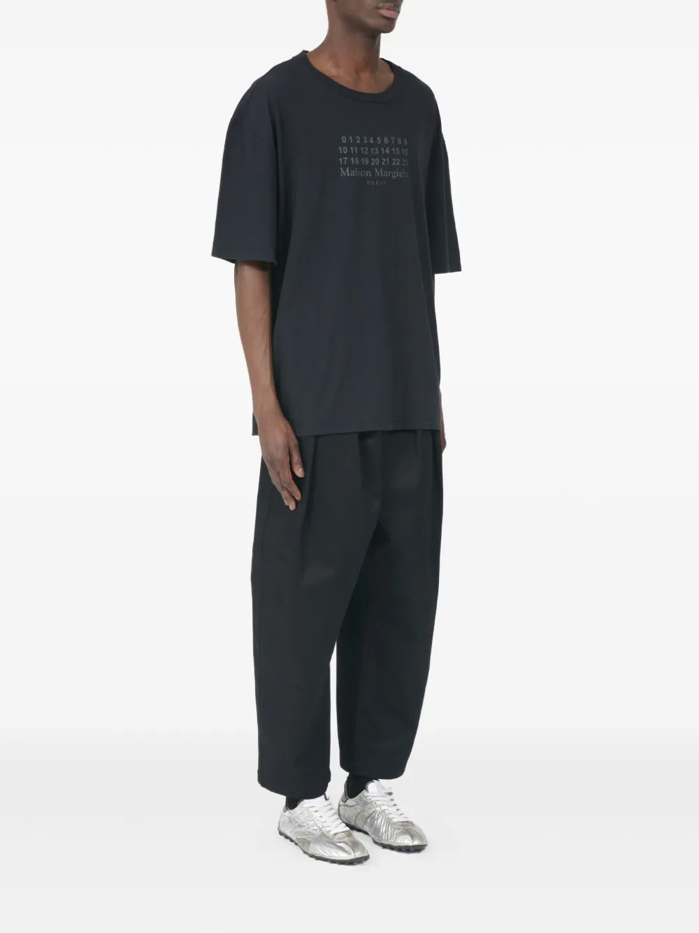 BLACK COTTON OVERSIZE T-SHIRT sold by Lord & Taylor product image thumbnail 4