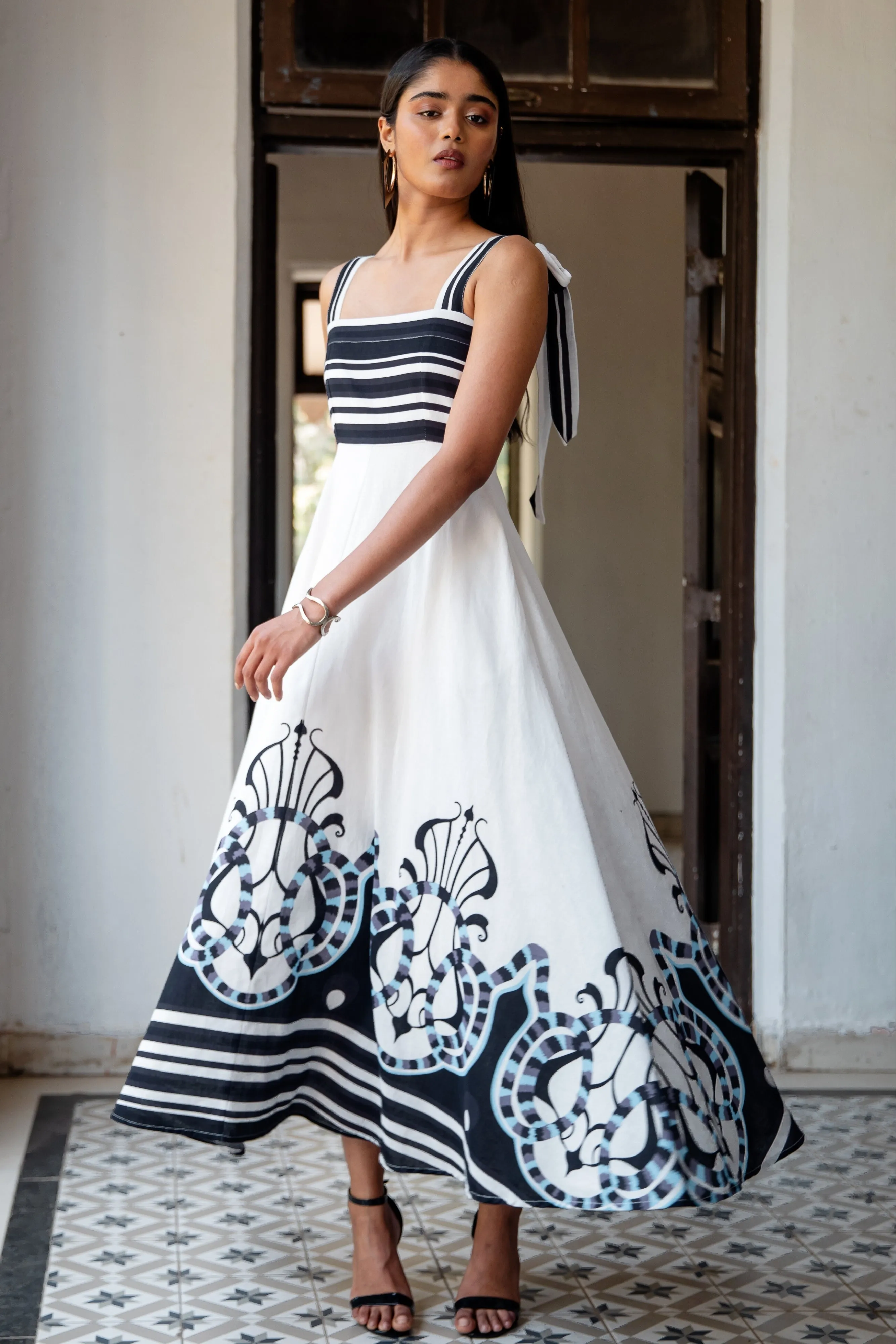 1062 Pearl sold by Lord & Taylor product image thumbnail 2